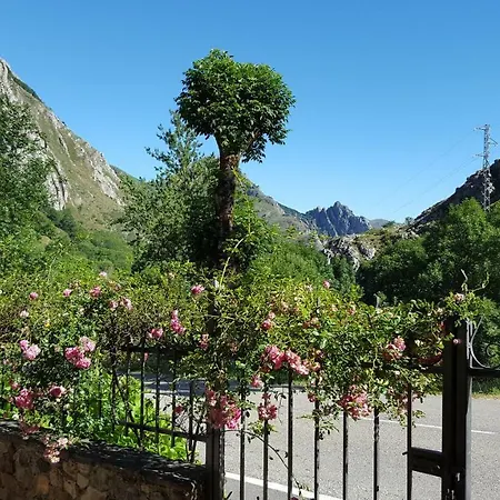Casa Modesta. Somiedo Lägenhet