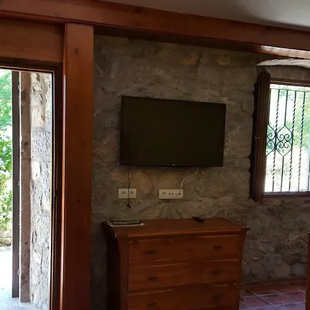 Casa Modesta. Somiedo Lägenhet Caunedo